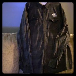 Mac Tools button down